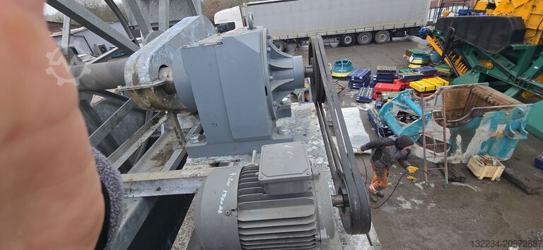 ถังตักล้อ Powerscreen Wheel bucket dewaterer Gelen KY800