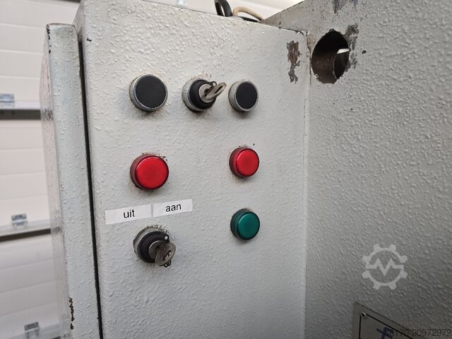 Hydraulické gilotínové nožnice Ermaksan MGM 3100 x 8