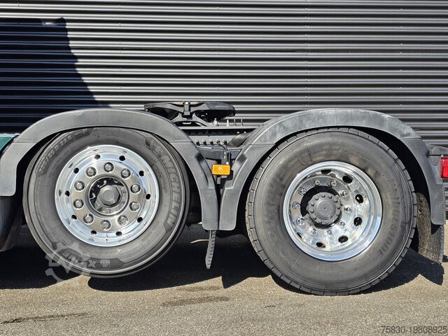 Standard-SZM Volvo FH16.650 / RETARDER / FULL AIR / NL-TRUCK