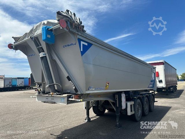 Semi-remorque benne  Semitrailer Tipper Steel half pipe body