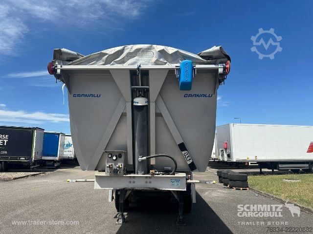 Semi-remorque benne  Semitrailer Tipper Steel half pipe body