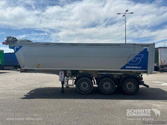 Semi-remorque benne  Semitrailer Tipper Steel half pipe body