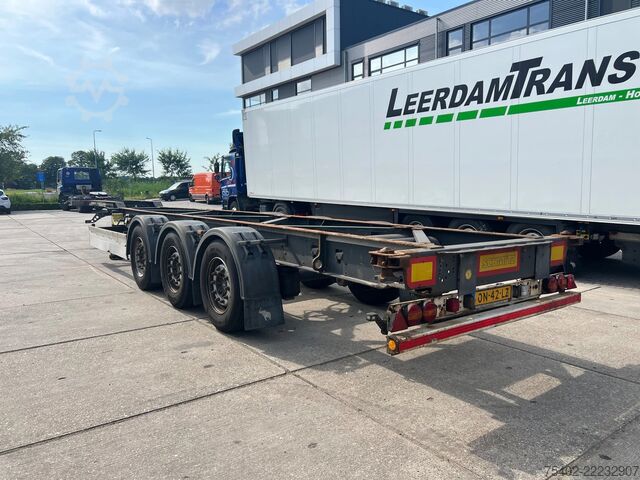 Vận tải container Schmitz Cargobull SGF*S3 / 40-45FT Container Chassis / 1x Lift Ax...
