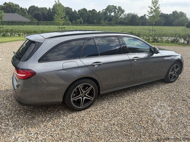 Mercedes-Benz Classe E Carrinha 300 de AMG Line 2020 LED / ACC / Couro MARGE MERCEDES-BENZ E-klasse Estate 300 de AMG Line 2020 Led / ACC / Leder