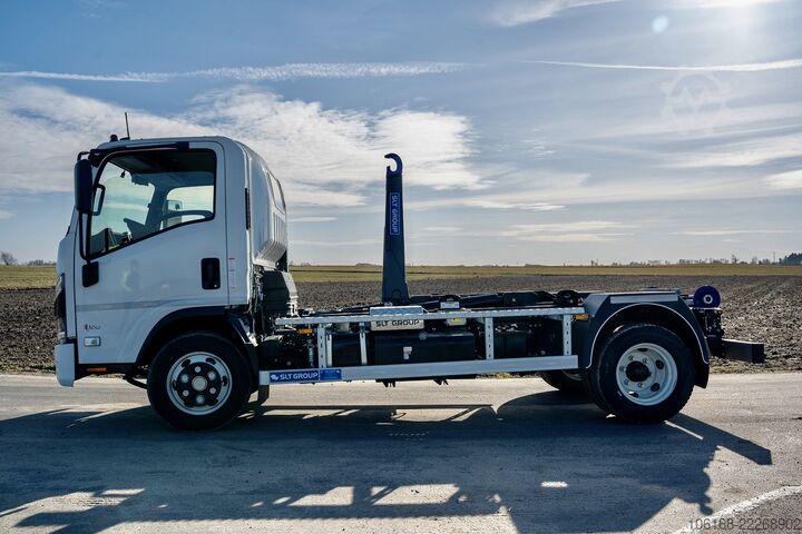 Telehoist 勾臂式运输车 Isuzu M30H 150 PS Abrollkipper