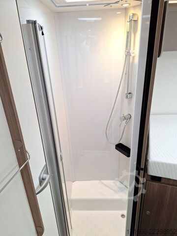 Autocaravana semi-integrada CARADO pro+ T 457 Hubbett, SAT+TV, NAVI+RFK, COMBI 6E