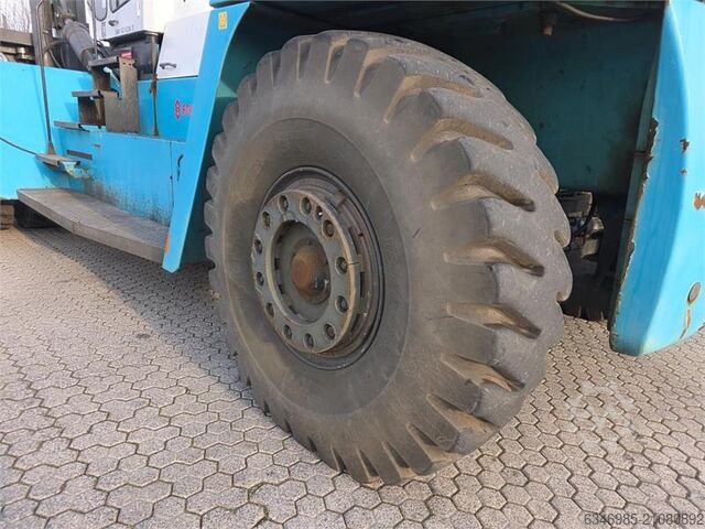 Wózek widłowy Konecranes SMV 42-1200B