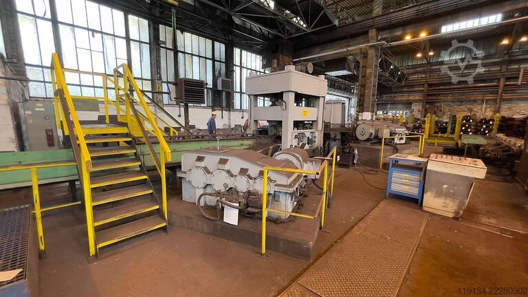 FARMER NORTON BAR STRAIGHTENER 4V-2M FARMER NORTON BAR STRAIGHTENER 4V-2M
