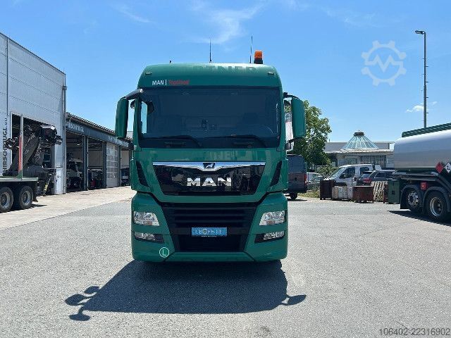 Camion de matières dangereuses MAN TGX 18.500 4x2 BLS ADR FL