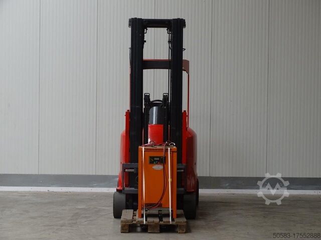 Xe tải lối đi rất hẹp Narrow Aisle FLEXI G4