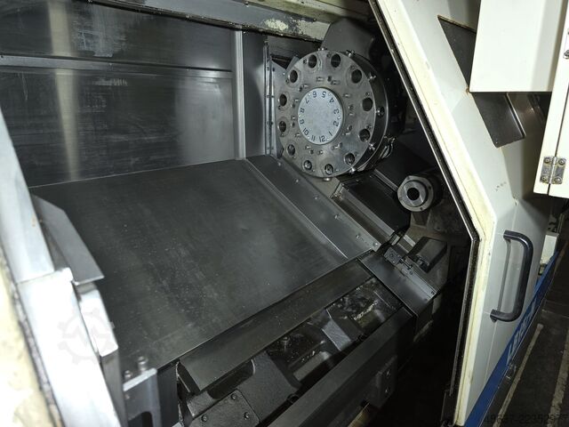 Centro de torneamento e fresagem CNC Okuma LB15IIM-2SC 1000