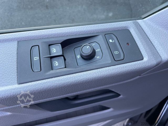 Minibuss VOLKSWAGEN T6.1 Caravelle Comfortl. lang ACC PDC AHK SITZHZ