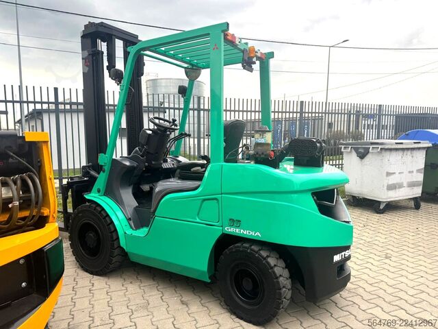 Fjögurra hjóla lyftari Mitsubishi FD35NT /Diesel/Only 6012 hours/New Price
