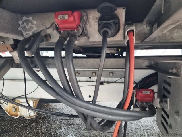 Maleta Mercedes-Benz Sprinter 516 CDI BE Clixtar/ Webasto/ 27 KUB/ N...