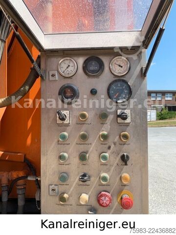 Camião-cisterna de vácuo MAN TGA 26.410 6x2 Wiedemann Super 2000, Recycler