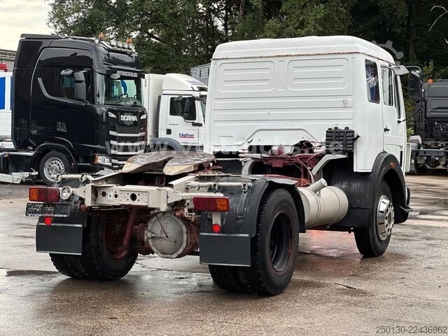 Unit traktor standar MERCEDES-BENZ 1217 S 4x2 Blatt-/Blatt