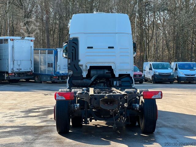 Rangka truk MAN TGX 26.480 6x2 Lenk/Lift Getriebe Defekt!!