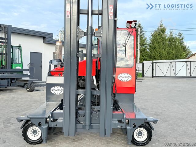 Carrello elevatore a 4 vie Combilift C4000 / TRIPLEX / 9300MM / GAS / TOP1