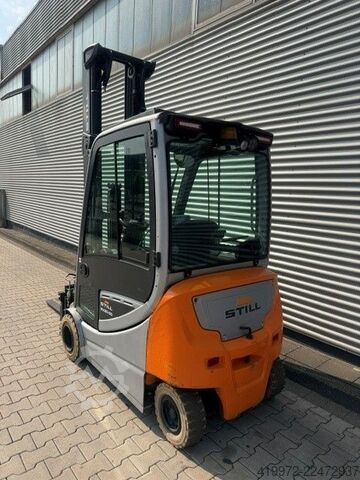 Electric 4-wheel forklift Still RX20-20P