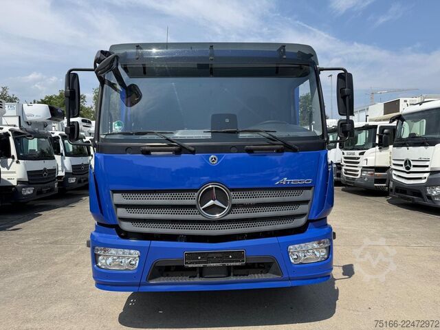 Camión de plataforma MERCEDES-BENZ ATEGO 1530 L Pritsche 7,20 m AHK*NL 9 T