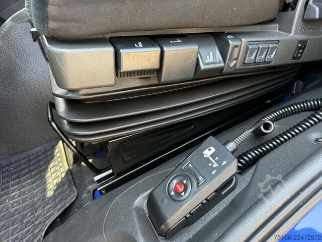 Camión de plataforma MERCEDES-BENZ ATEGO 1530 L Pritsche 7,20 m AHK*NL 9 T