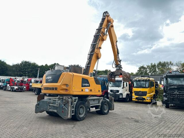 轮式挖掘机 LIEBHERR LH 24 Litronic mit Abbruch- / Sortiergreifer