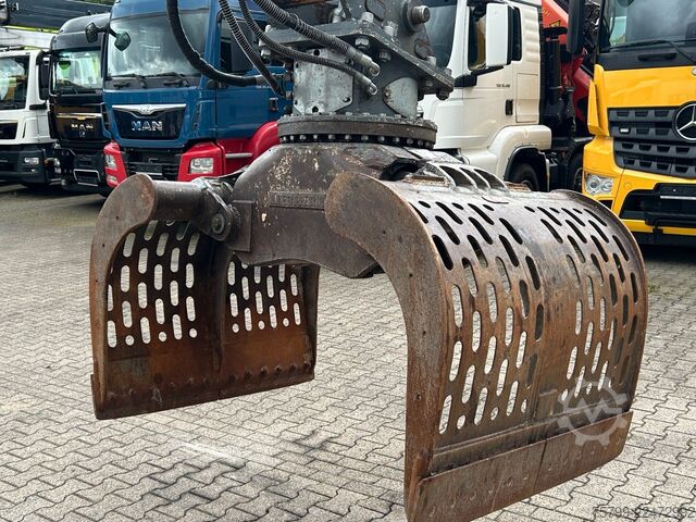 轮式挖掘机 LIEBHERR LH 24 Litronic mit Abbruch- / Sortiergreifer