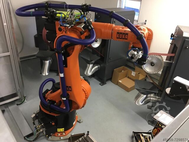 Robot grinding system 