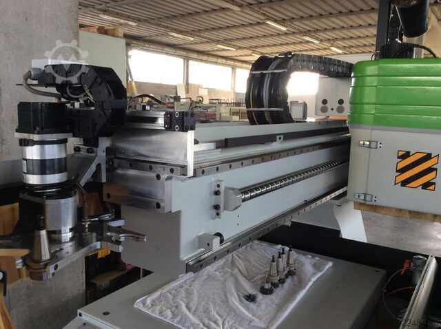 Centru de prelucrare BIESSE ROVER 23