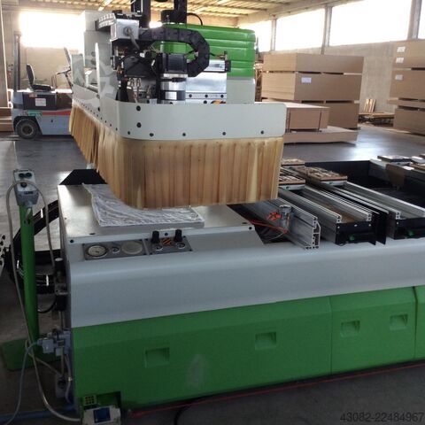Centru de prelucrare BIESSE ROVER 23