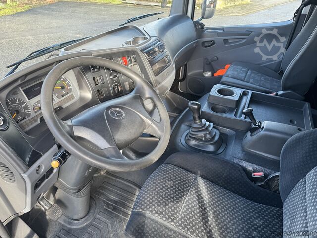 Atego 1223 L skrzynia/plandeka 7,30m windy załad. Mercedes-Benz Atego 1223 L Pritsche/Plane 7,30m LBW