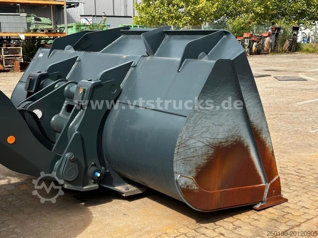 Utovarivač na kotačima HYUNDAI HL 975 A CVT 4x4