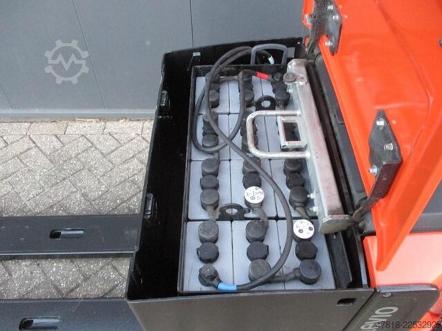 Porta-paletes manual TOYOTA LPE250