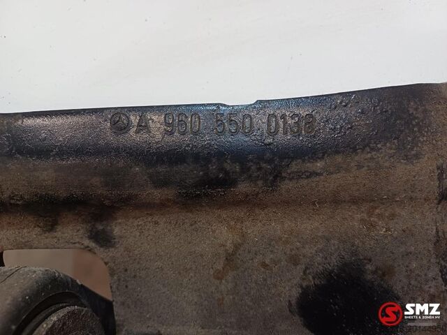 Chassisdeel Mercedes Occ cabinekantelcilinder Mercedes