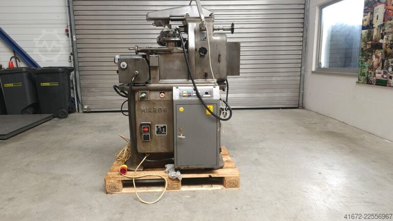 Fresadora - Universal MIKRON 102.05 MPS