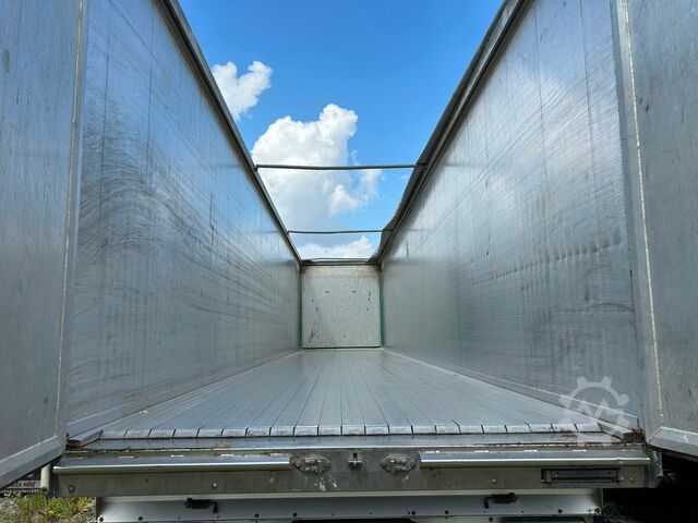 Semitrailer walking floor KRAKER CF-Z Schubboden 92m³ Sehr sauber