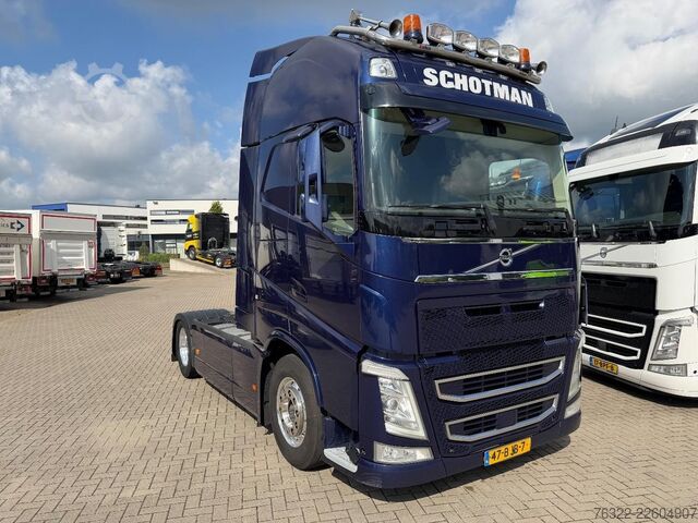 Standard tractor Volvo FH 460 GLOBETROTTER XL / DYNAMIC STEERING / I-P...