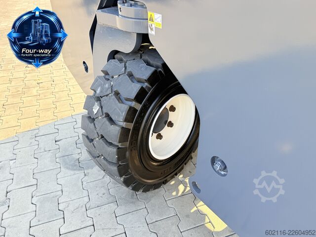 četverosmjerni viličar Combilift C3000XL GAS DUPLEX 4550 FORK POSITIONER
