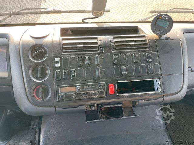 Τρίπλευρο ανατρεπόμενο φορτηγό MERCEDES-BENZ Atego 1828 BB 4x4/ DPF/ AC/ Meiller/ Atlas 105.1