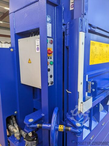 Máy ép kiện Strautmann PP1207