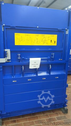 Máy ép kiện Strautmann PP1207