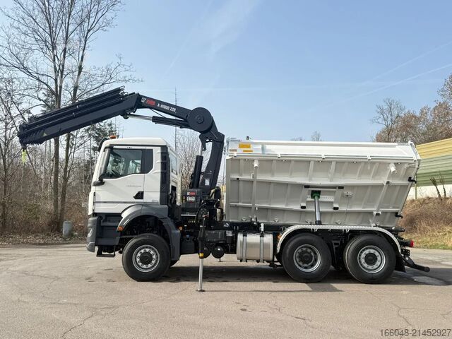 Tippbíll með krana MAN TGS 28.440 TGS 28.440 6x4-4/3-Seiten- Kipper / ...