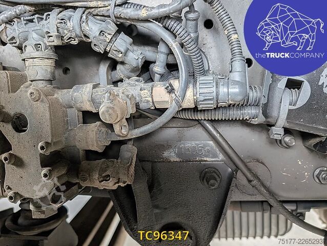 표준-SZM Iveco S-Way 490