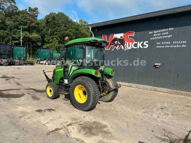 Hofschlepper John Deere 3520 4x4 Hofschlepper Rasenbereifung
