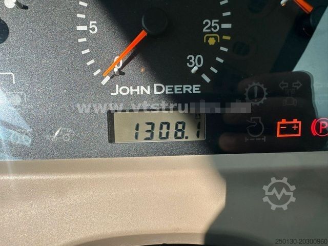 Hofschlepper John Deere 3520 4x4 Hofschlepper Rasenbereifung