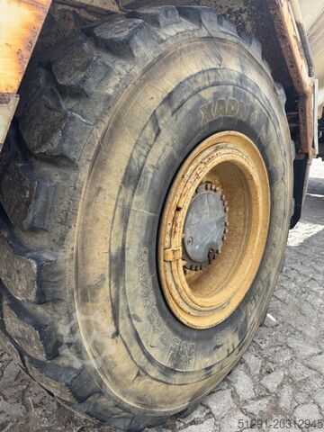 Autobasculantă articulată Terex TA30