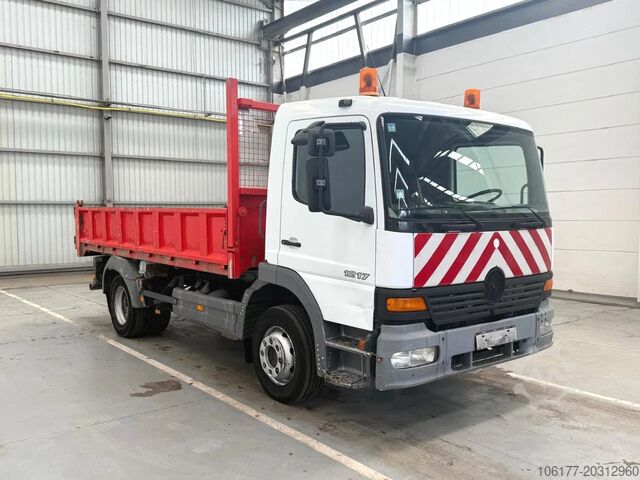 Benne Mercedes-Benz Atego 1217