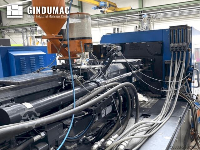 Macchina ad iniezione idraulica DEMAG Systec 210/580-840