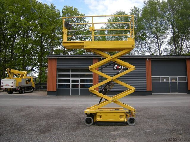 Thang máy cắt kéo JLG 1930ES