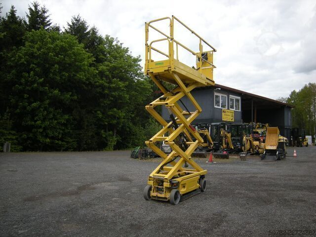 Thang máy cắt kéo JLG 1930ES